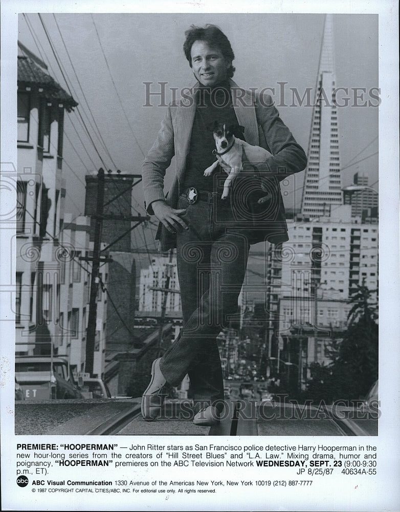 1987 Press Photo John Ritter Stars In &quot;Hooperman&quot;- Historic Images