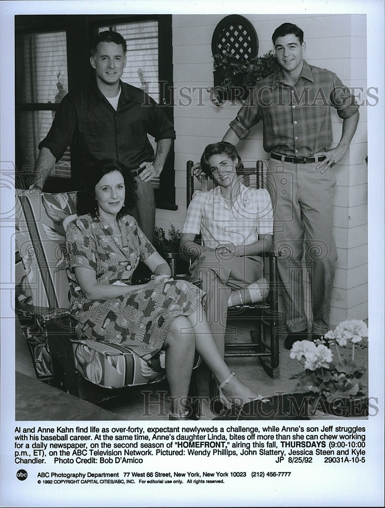 1992 Press Photo W. Phillips, J. Slattery, J. Steen, K. Chandler in "Homefront"- Historic Images