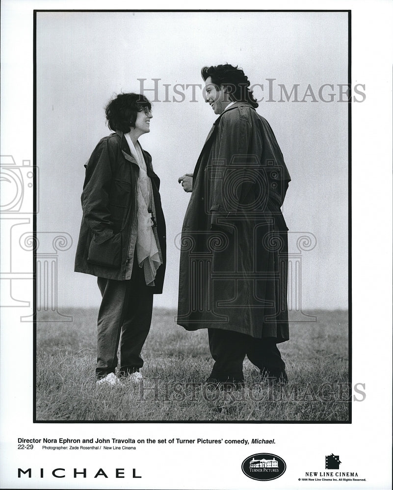 1996 Press Photo Director Nora Ephron and John Travolta on the set of &quot;Michael&quot;- Historic Images