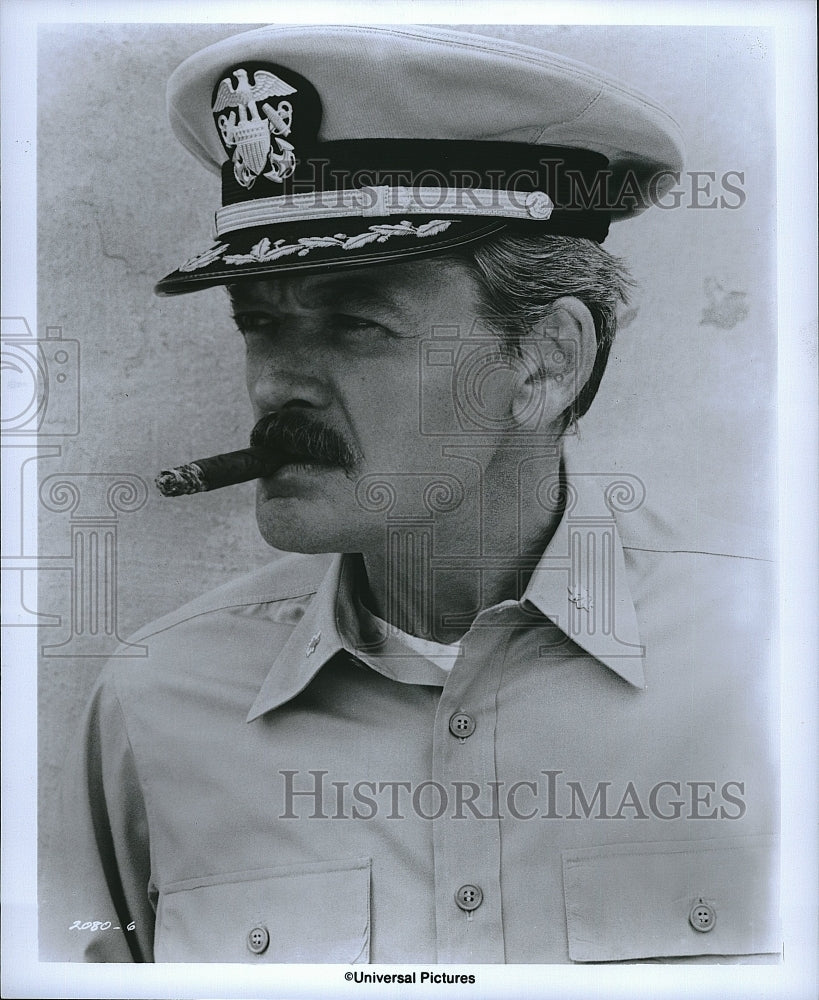 1976 Press Photo Actor Hal Holbrook in &quot;Midway&quot;- Historic Images