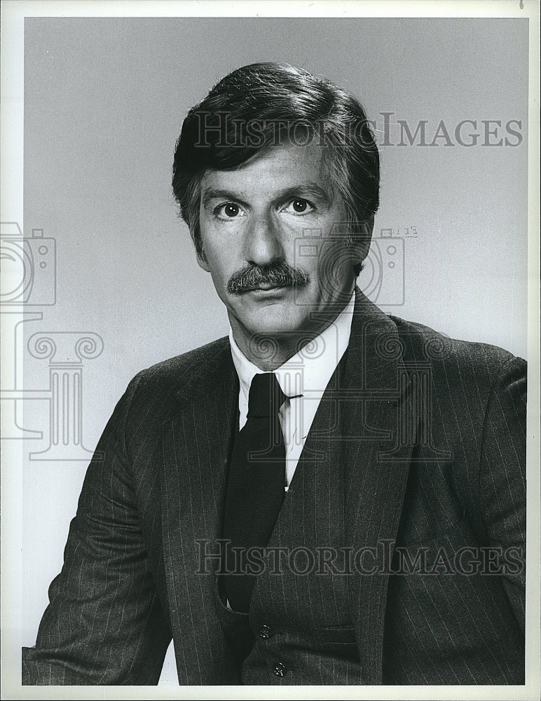 1983 Press Photo Raymond Holyoke in Mr. Smith- Historic Images