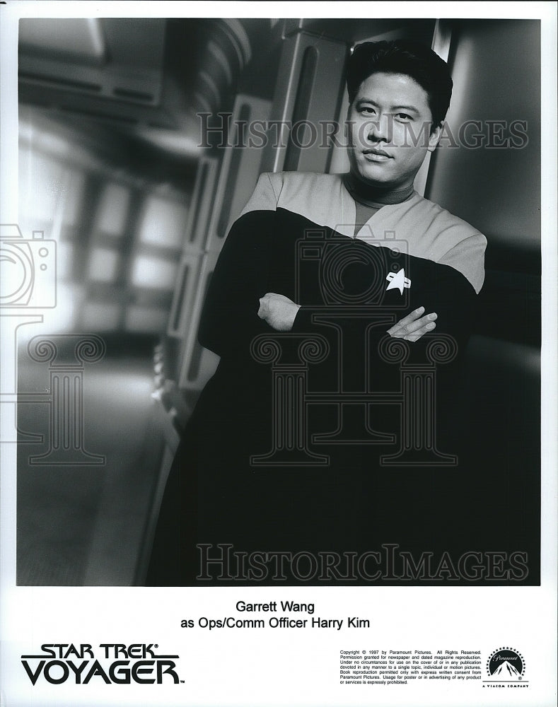 1997 Press Photo Actor Garret Wang in &quot;&quot;Star Trek: Voyager&quot;- Historic Images