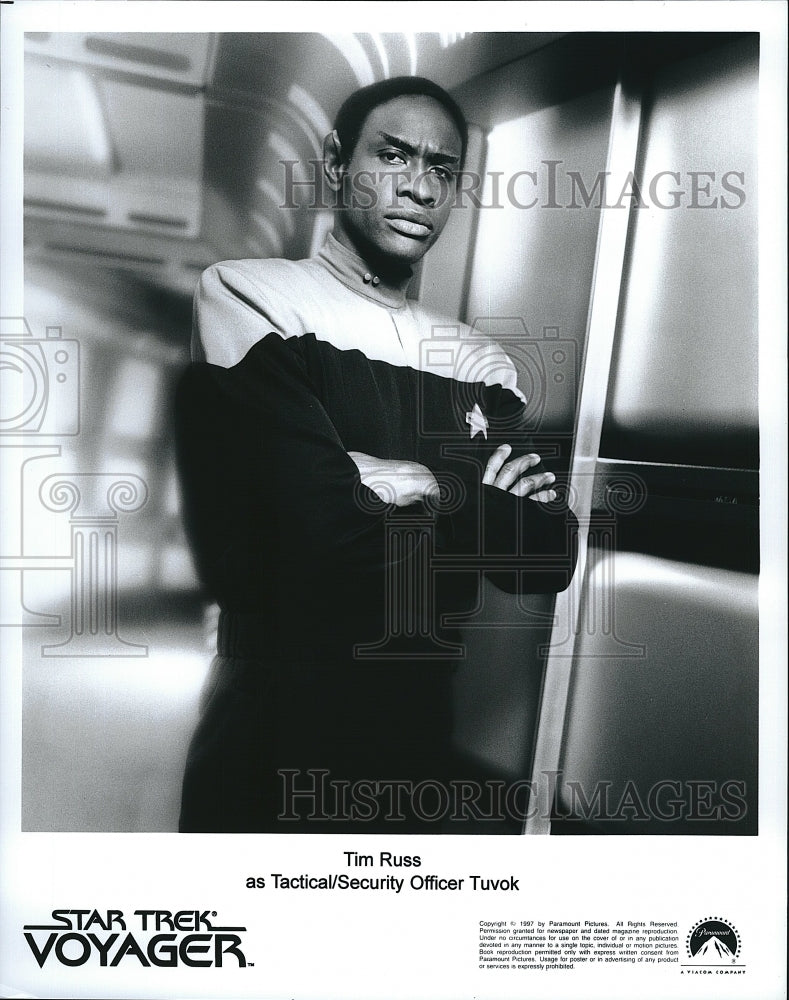 1997 Press Photo Actor Tim Russ in &quot;&quot;Star Trek: Voyager&quot;- Historic Images