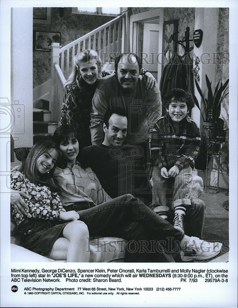 1993 Press Photo Cast Of TV Series "Joe's Life"- Historic Images