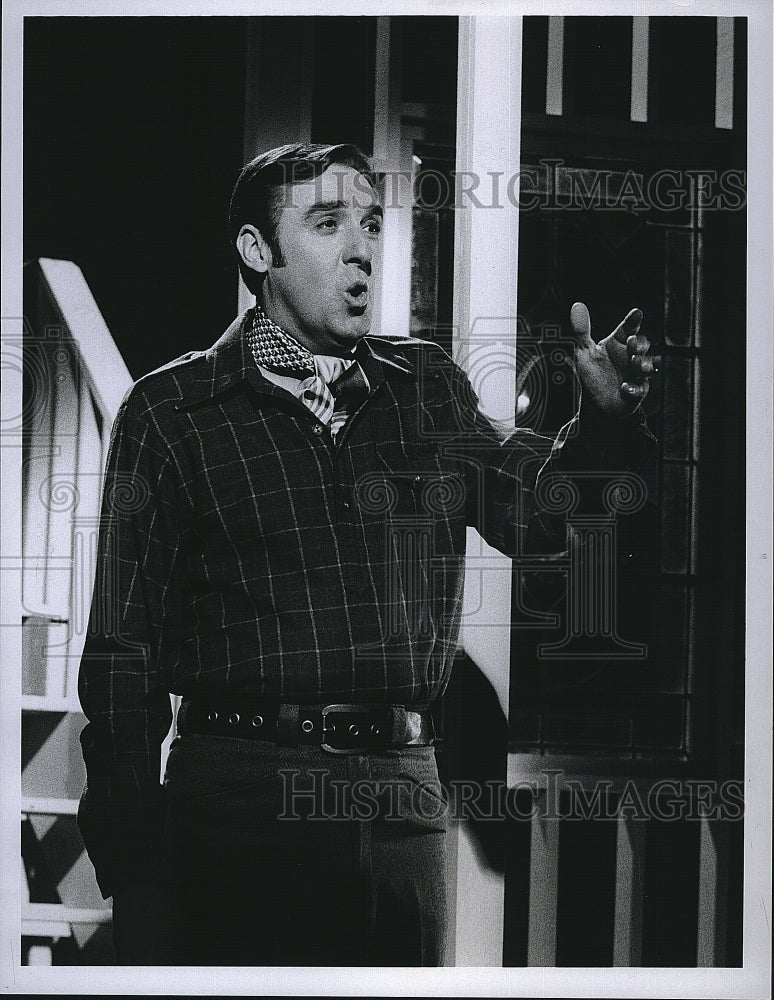 1977 Press Photo Scene From &quot;The Jim Neighbors Show&quot;- Historic Images