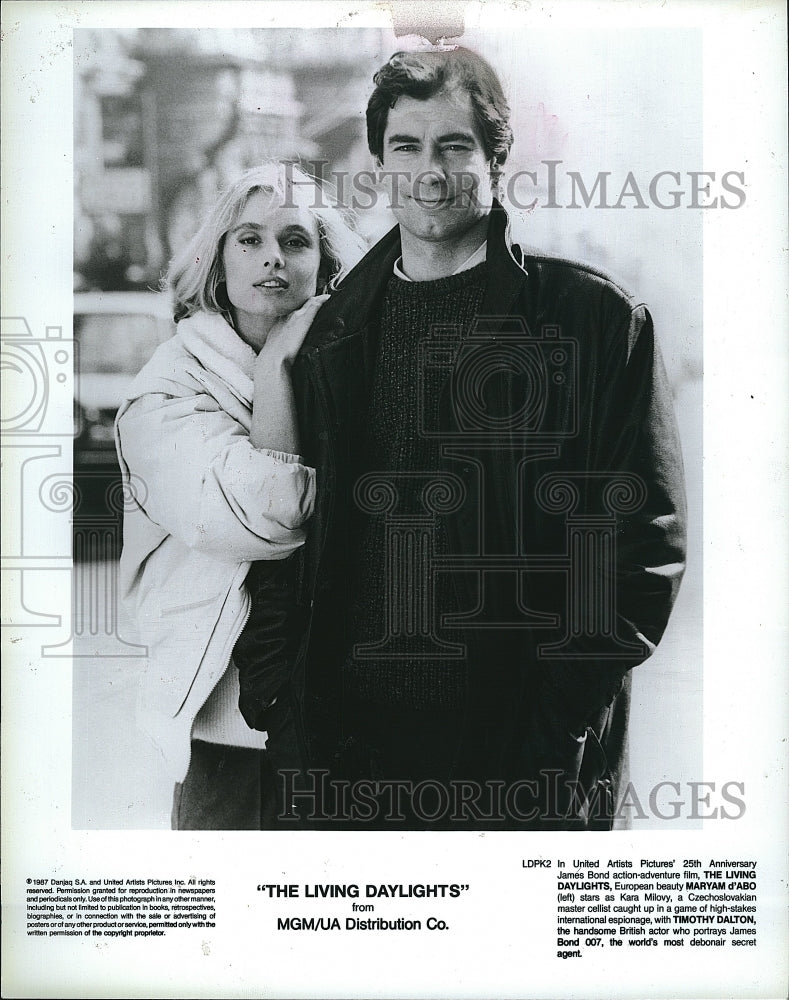 1987 Press Photo Timothy Dalton, Maryam d&#39;Abo &quot;The Living Daylights&quot;- Historic Images