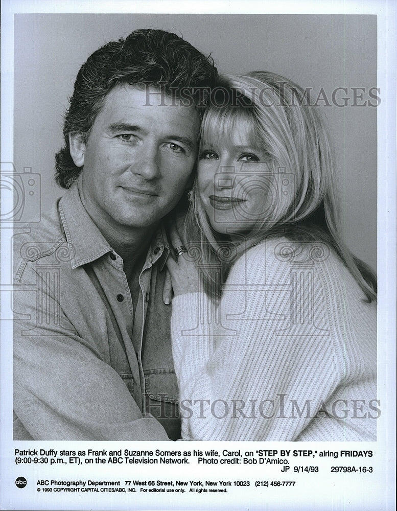 1993 Press Photo Patrick Duffy, Suzanne Somers &quot;Step by Step&quot;- Historic Images