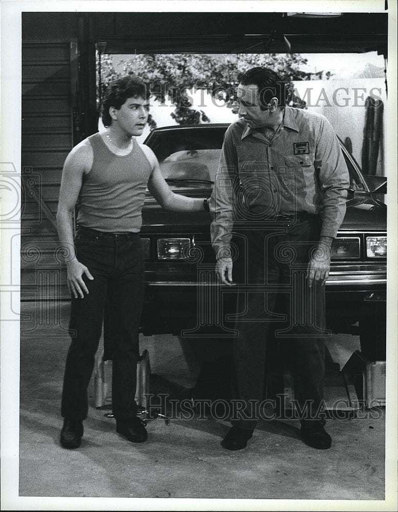 1987 Press Photo Actor Dan Hedaya &amp; Timothy Williams in &quot;The Tortellis&quot;- Historic Images