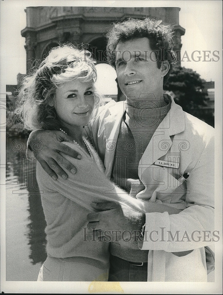 1981 Press Photo Belinda Montgomery Gregory Harrison Trapper John M.D.- Historic Images