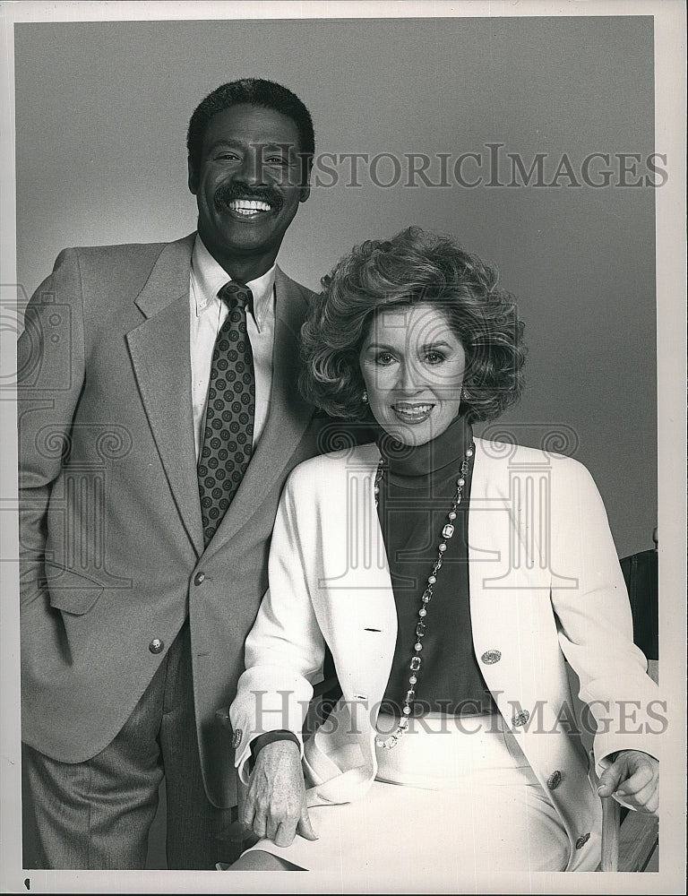 1989 Press Photo Pat Crowley, Taureen Blacque &quot;Generations&quot;- Historic Images