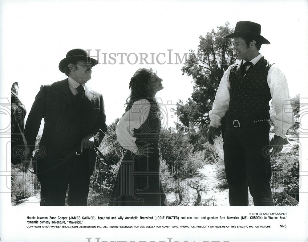 1994 Press Photo James Garner, Jodie Foster, Mel Gibson &quot;Maverick&quot;- Historic Images