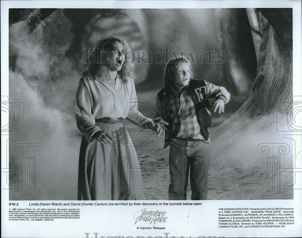 1986 Press Photo Hunter Carson, Karen Black &quot;Invaders from Mars&quot;- Historic Images