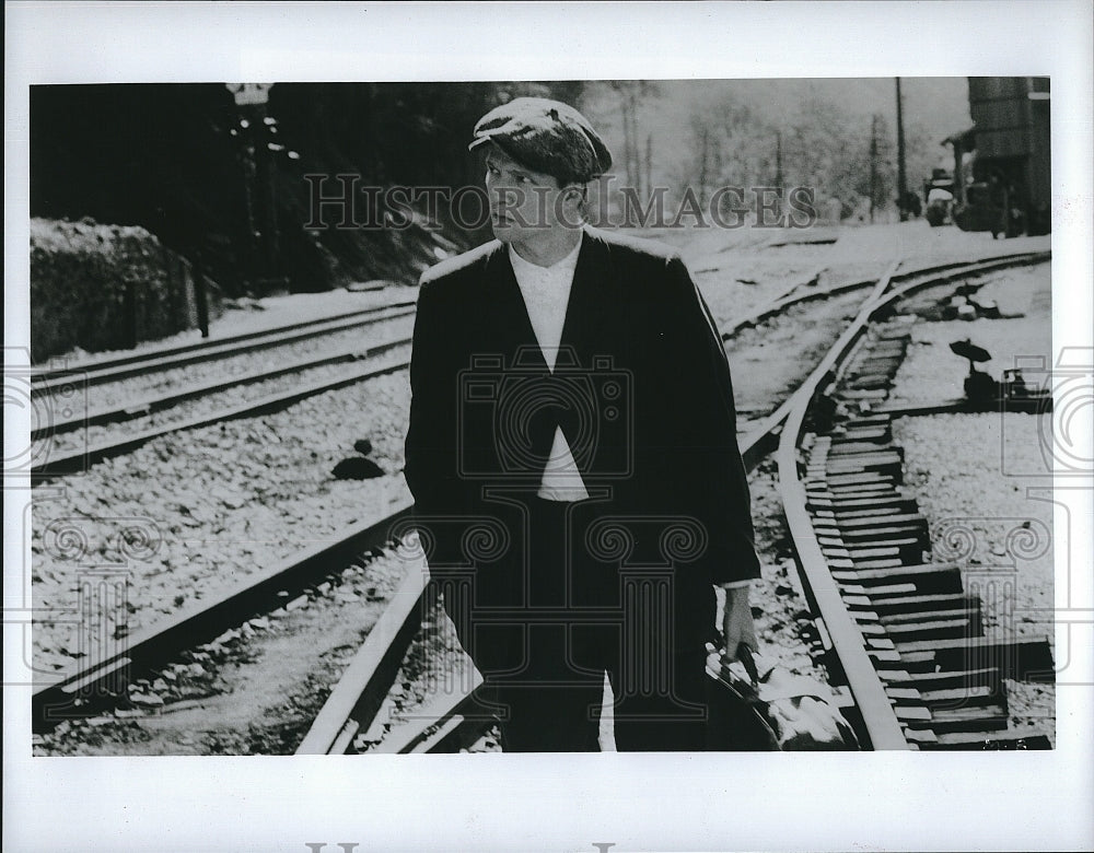 Press Photo Chris Cooper Scene from Mateman Directed by John Sayles- Historic Images