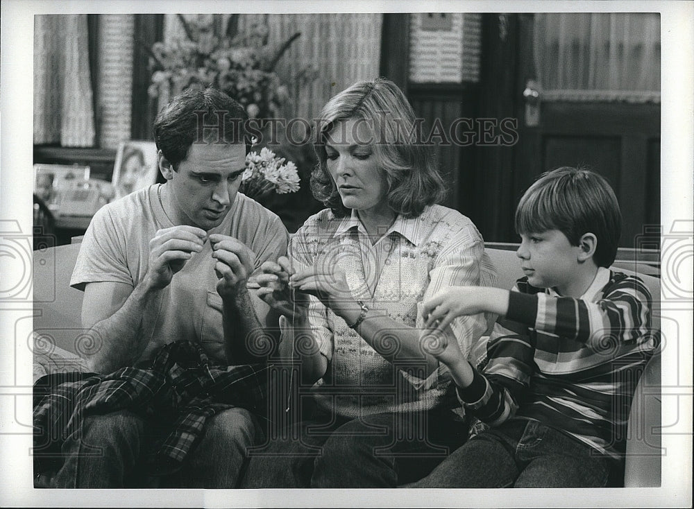 1986 Press Photo &quot;Kate &amp; Allie&quot; Jane Curtin,Michael Countryman,Fred Koehler- Historic Images