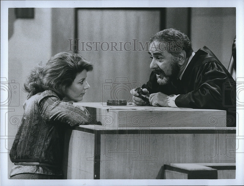 1983 Press Photo Actors Patty Duke Astin and Michael Constantine &quot;It Takes Two&quot;- Historic Images