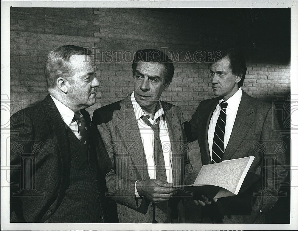 1987 Press Photo Richard Herd Jerry Orbach Andrew Prine &quot;The Law &amp; Harry McGraw&quot;- Historic Images