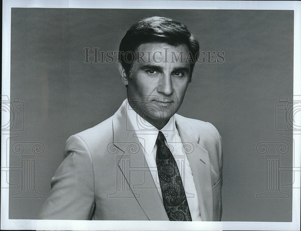 1984 Press Photo Tony Lo Bianco Stars In &quot;Jessie&quot;- Historic Images