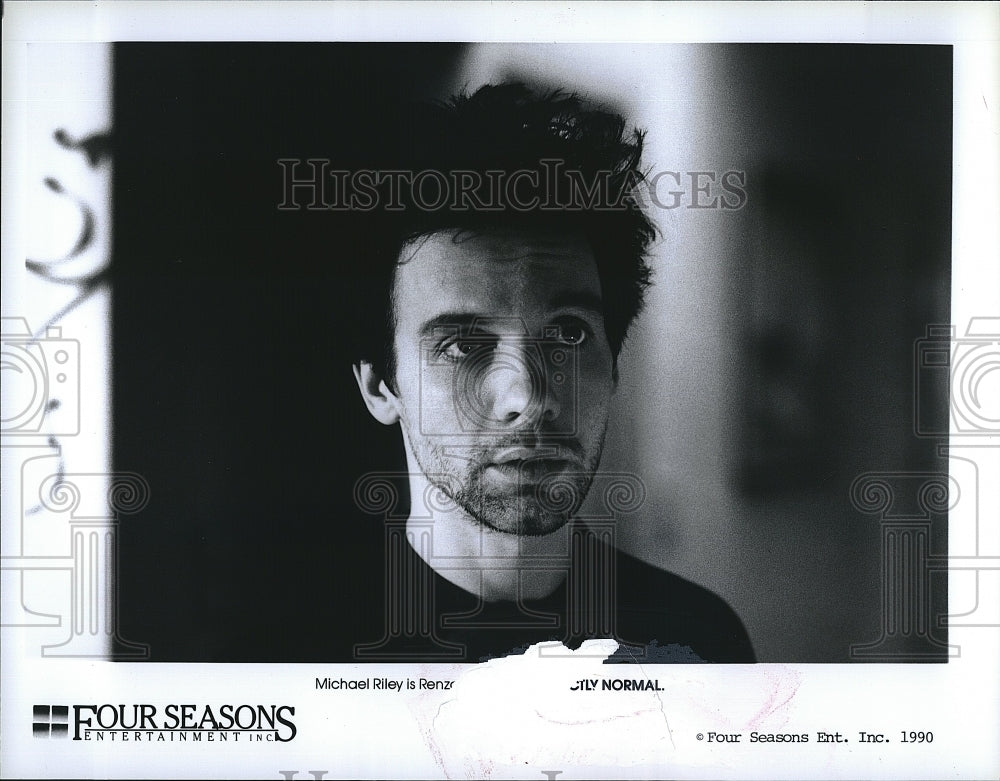 1990 Press Photo Michael Riley Stars In "Perfectly Normal"- Historic Images