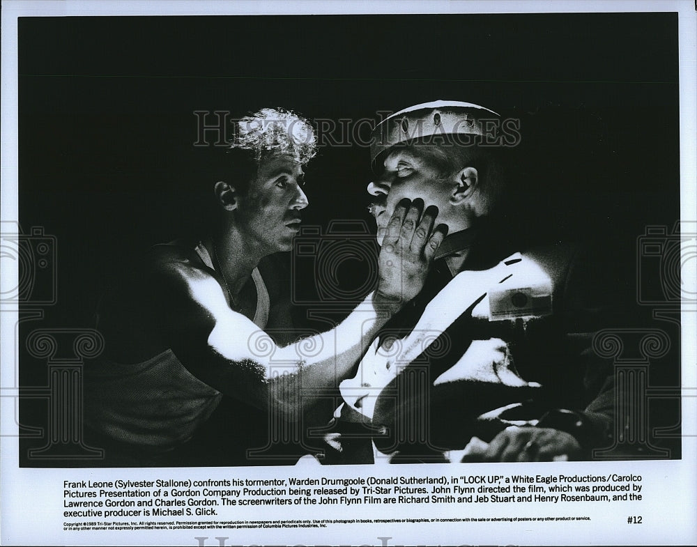 1989 Press Photo Actor Sylvester Stallone &amp; Donald Sutherland In &quot;Lock Up&quot;- Historic Images