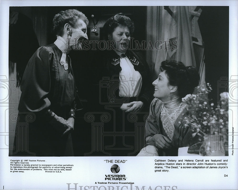 1987 Press Photo Actress Cathleen Delany &amp; Helena Carroll In &quot;The Dead&quot;- Historic Images