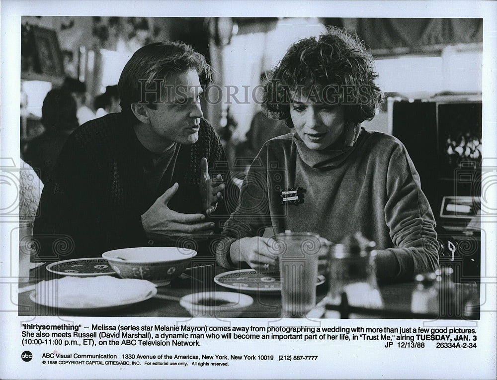 1988 Press Photo Melanie Mayron and David Marshall in "Thirtysomething".- Historic Images