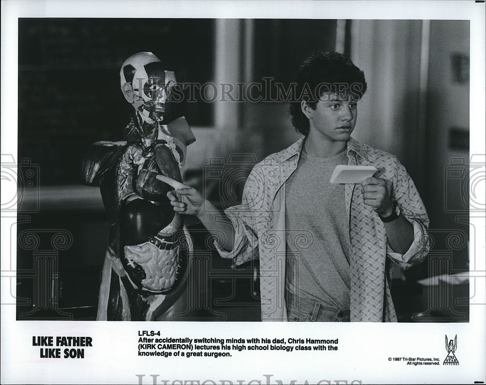 1987 Press Photo Kirk Cameron in scene from &quot;Like Father, Like Son&quot;.- Historic Images