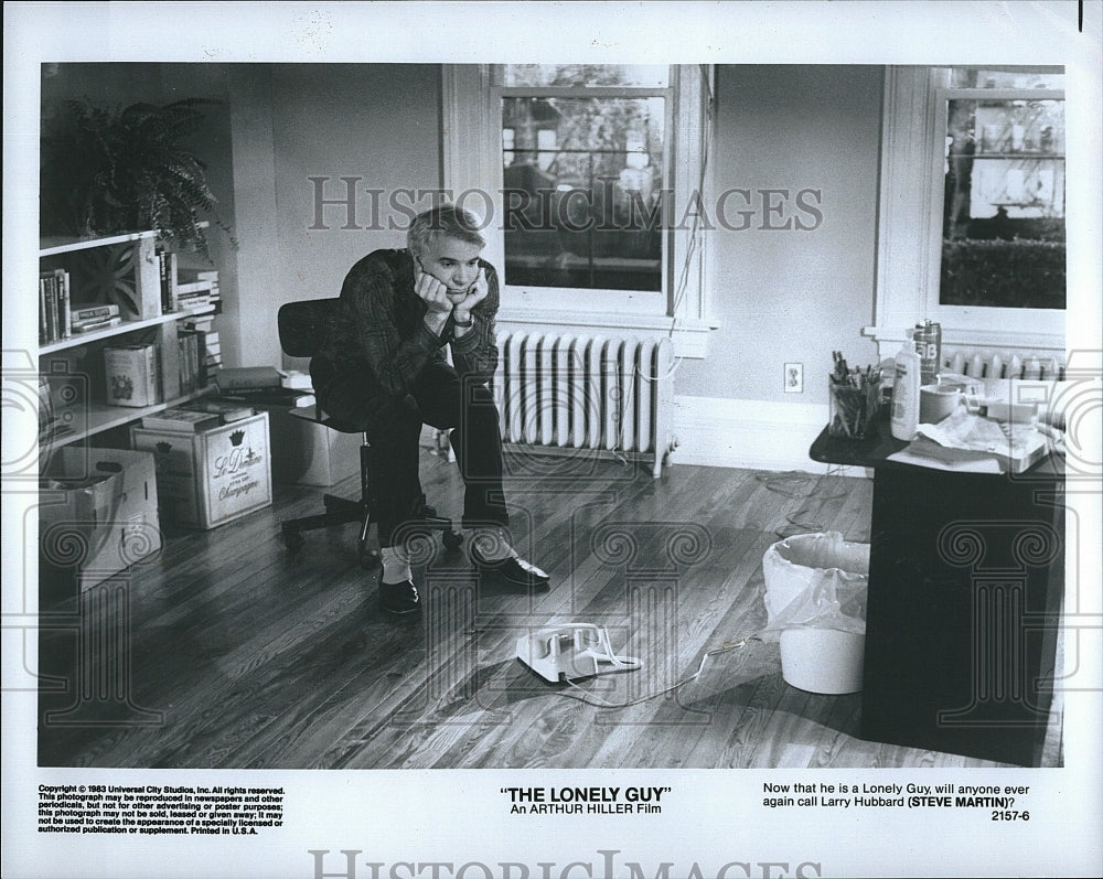 1983 Press Photo Steve Martin stars in &quot;The Lonely Guy&quot;- Historic Images