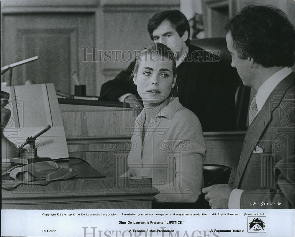 1976 Press Photo Perry King stars in &quot;Lipstick&quot;- Historic Images