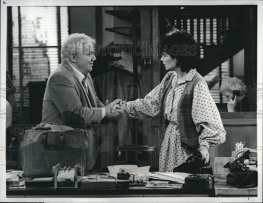 1984 Press Photo Actor Kenneth McMillan and Suzanne Pleshette in &quot;The Suzanne- Historic Images