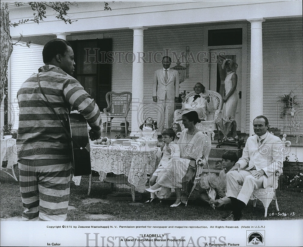 1975 Press Photo Scene From Film &quot;Leadbelly&quot;- Historic Images