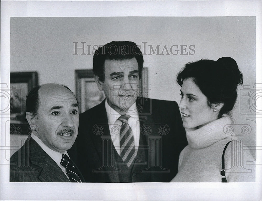 Press Photo Mike Connors Carol Potter Wil Albert Serpent in the Garden- Historic Images