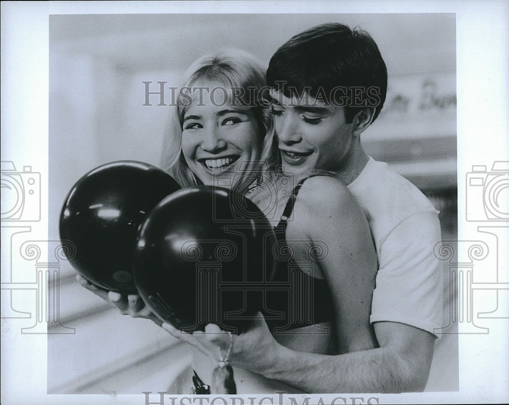 1983 Press Photo Peter Keleghan and Linda Shayne in &quot;Screwballs&quot;- Historic Images