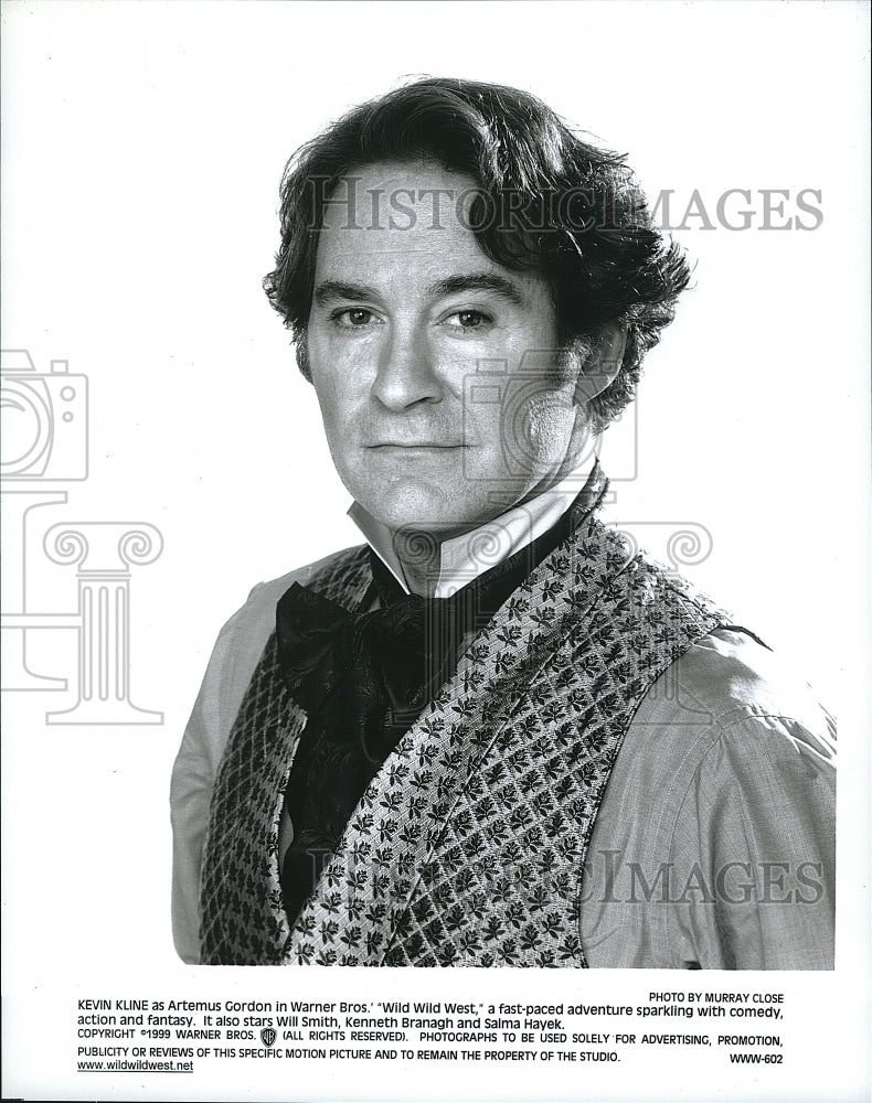 1999 Press Photo Kevin Kline Stars in &quot;Wild, Wild West&quot;- Historic Images