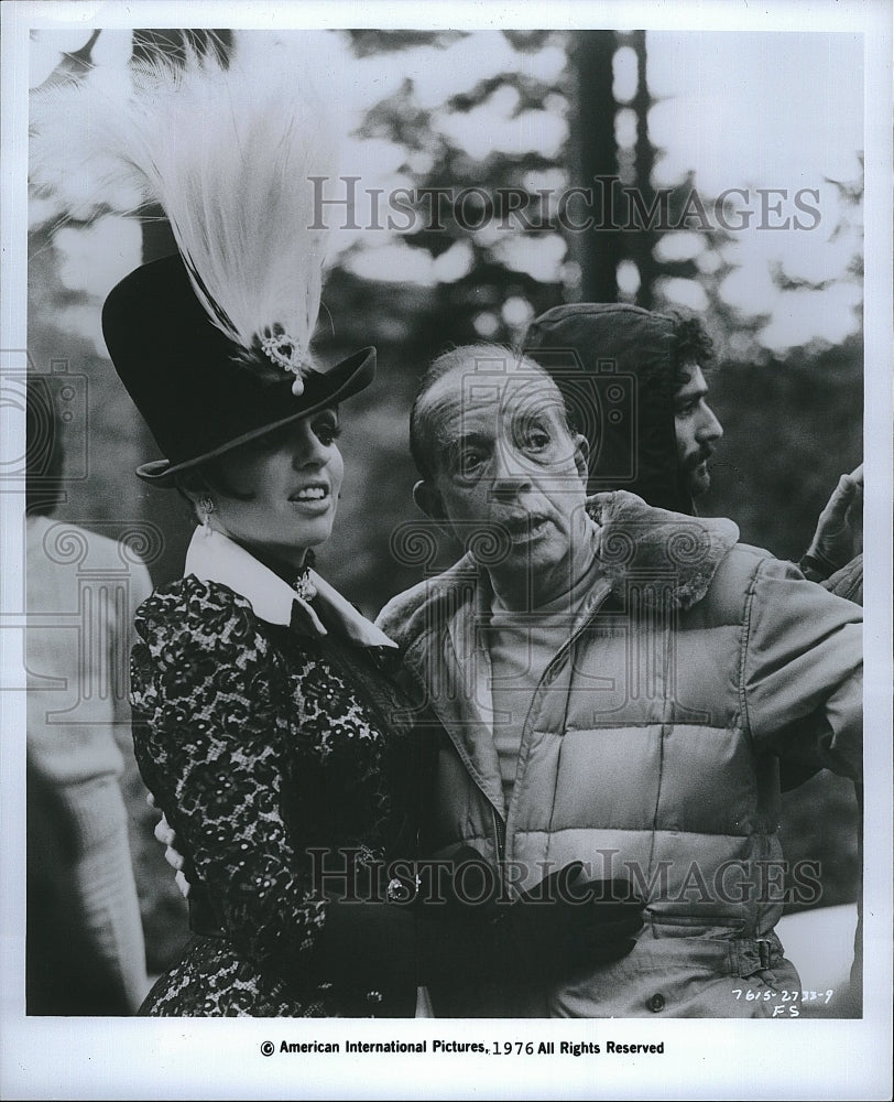 1976 Press Photo &quot;A Matter of Time&quot; Vincente Minnelli directs Liza Minnelli- Historic Images