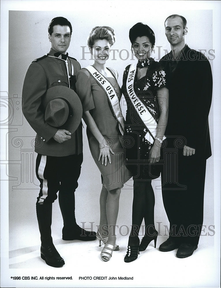 1996 Press Photo Moakler Smith Gross Marciano Star In "Due South"- Historic Images