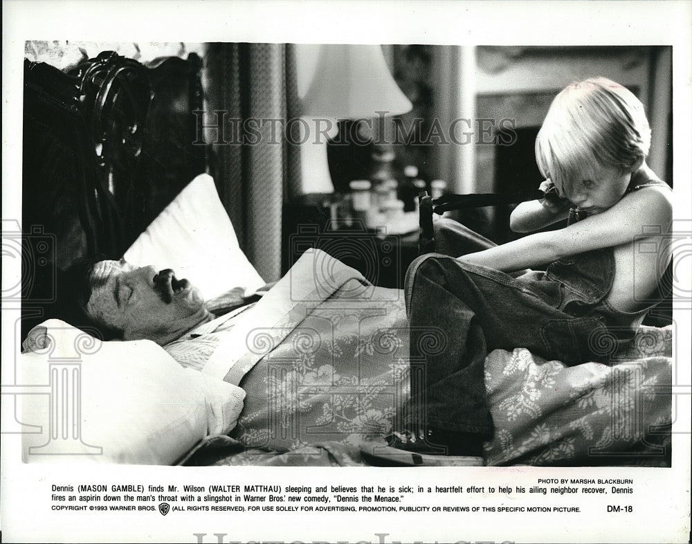 1993 Press Photo Walter Mathau &amp; Mason Gamble in &#39;Dennis the Menace&quot;- Historic Images