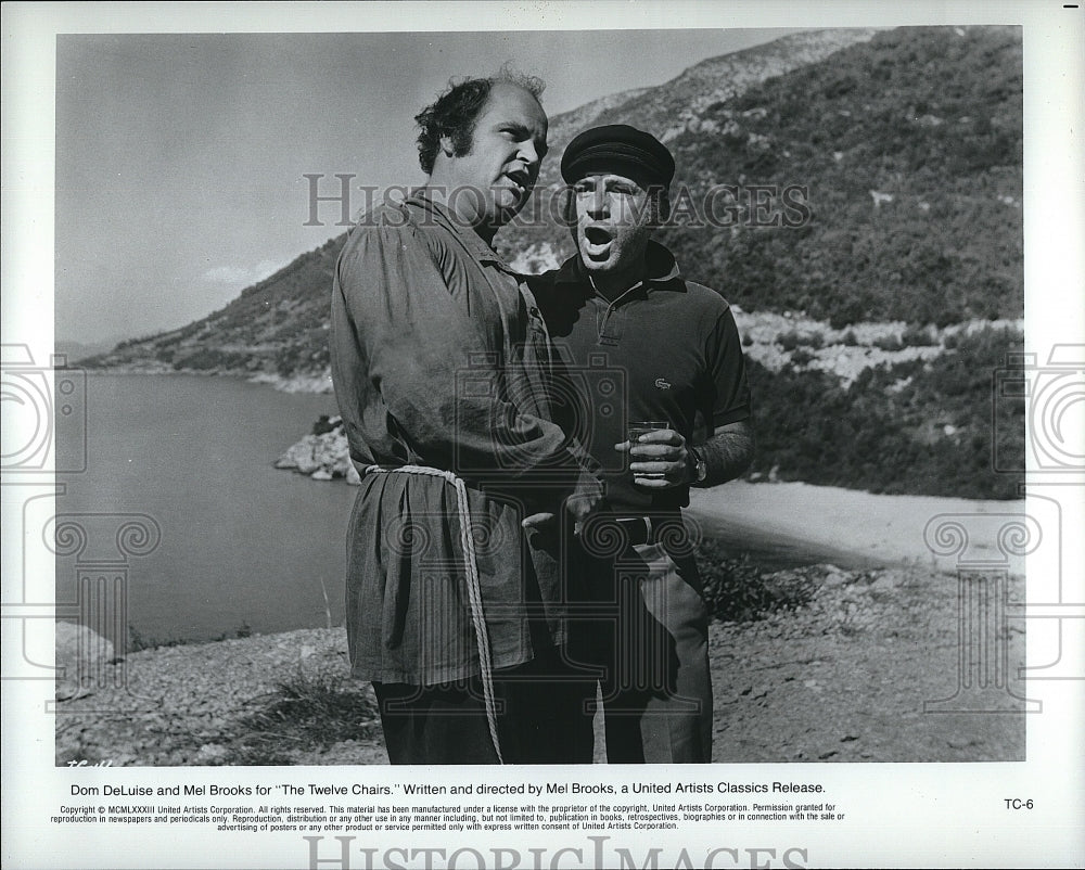 1983 Press Photo Dom DeLuise and Mel Brooks in &quot;The Twelve Chairs&quot;- Historic Images