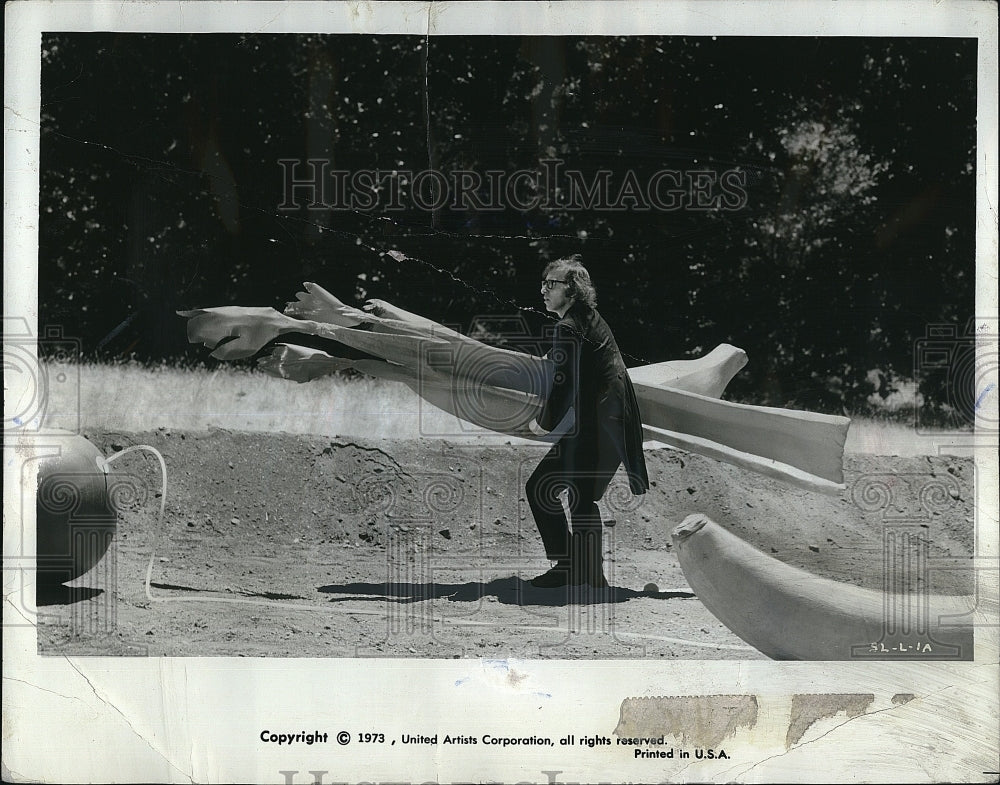 1973 Press Photo Actor, Director, Comedian Woody Allen In Sleeper- Historic Images