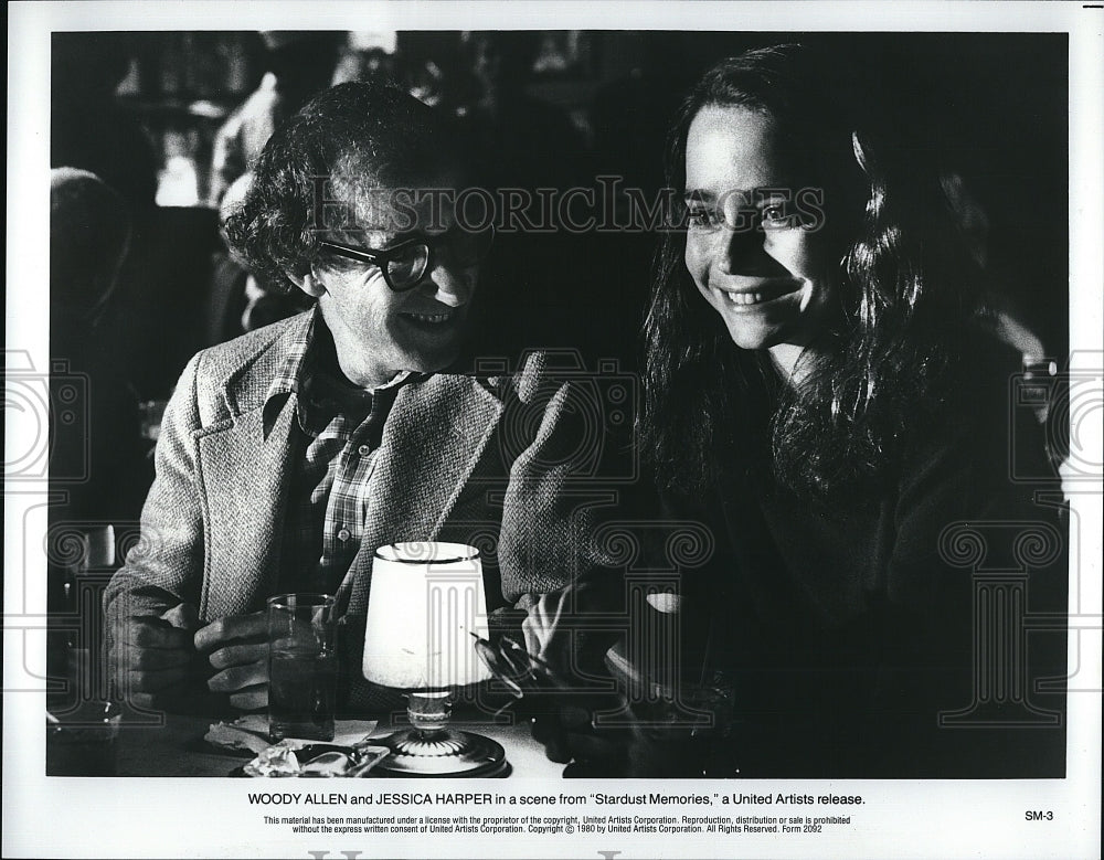 1980 Press Photo Actor Woody Allen &amp; Jessica Harper in &quot;Stardust Memories&quot;- Historic Images