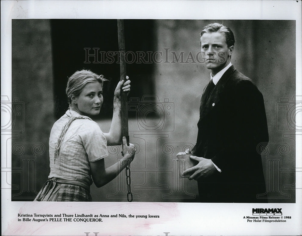 1988 Press Photo Kristina Tornqvists, Thure Lindhardt &quot;Pelle the Conqueror&quot;- Historic Images