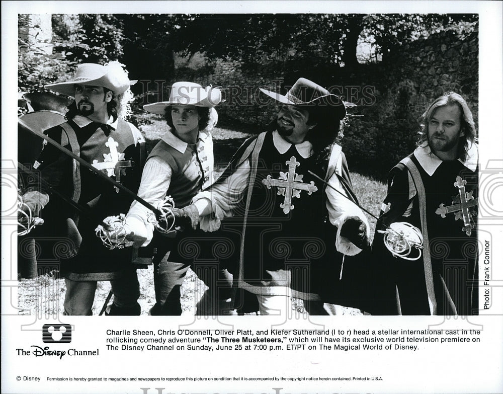 Press Photo Charlie Sheen, Chris O&#39;Donnell, Oliver Platt &amp; Kieffer Sutherland- Historic Images