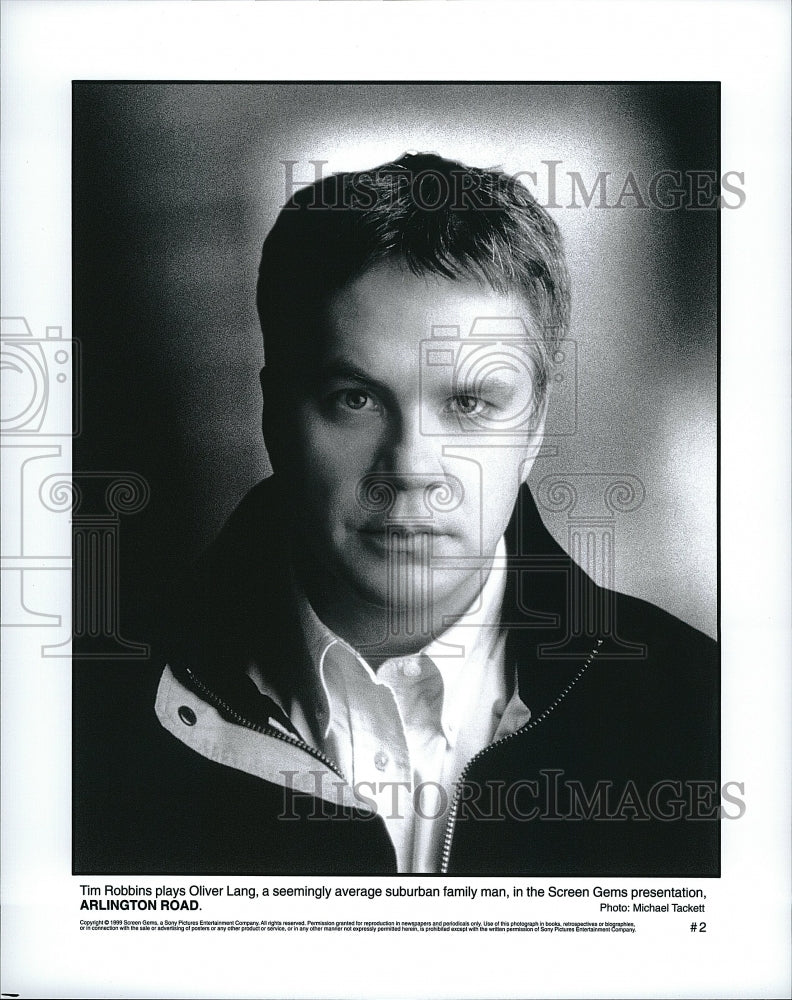 1999 Press Photo Tim Robbins stars in the movie &quot;Arlington Road&quot;- Historic Images