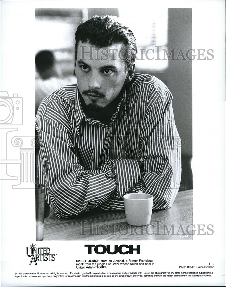 1997 Press Photo Skeet Ulrich Stars In "Touch" As Juvenal- Historic Images