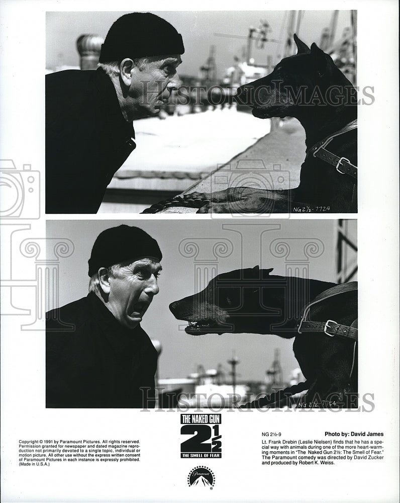 1991 Press Photo Leslie Nielsen in &quot;The Naked Gun 2 1/2 The Smile of Fear&quot;.- Historic Images