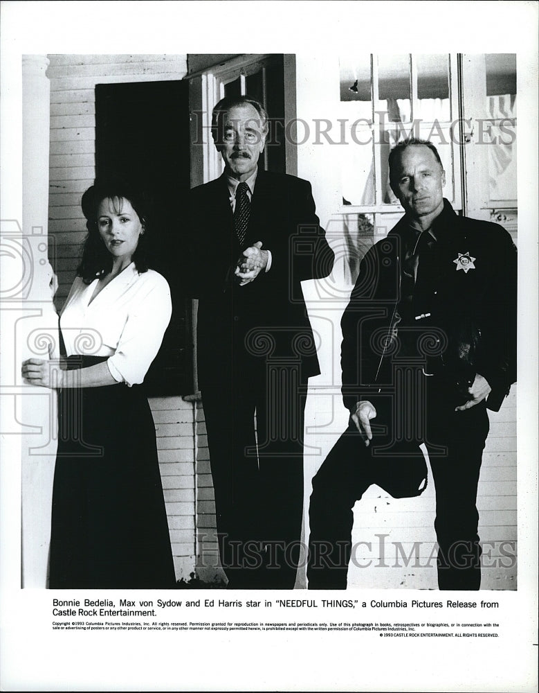 1993 Press Photo Bonnie Bedelia,Max Von Sydow and Ed Harris in &quot;Needful Things&quot;.- Historic Images