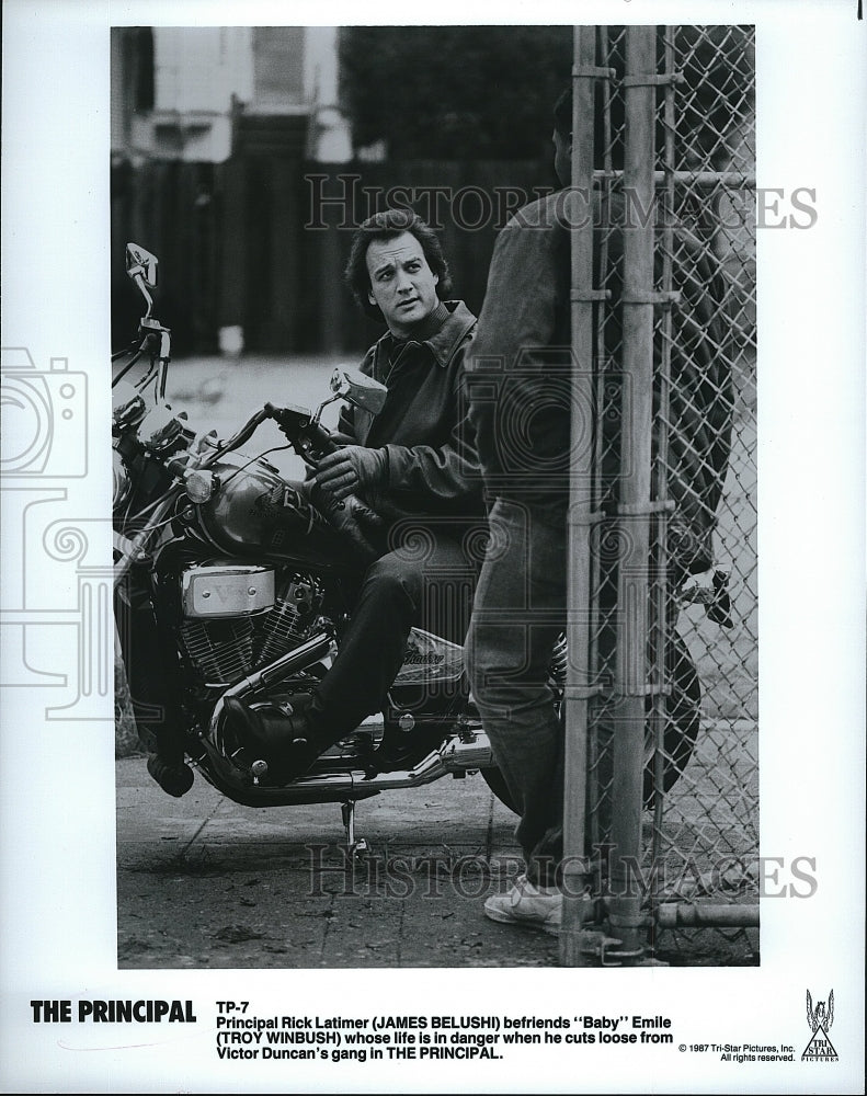 1987 Press Photo The Principal James Belushi Tory Winbush- Historic Images