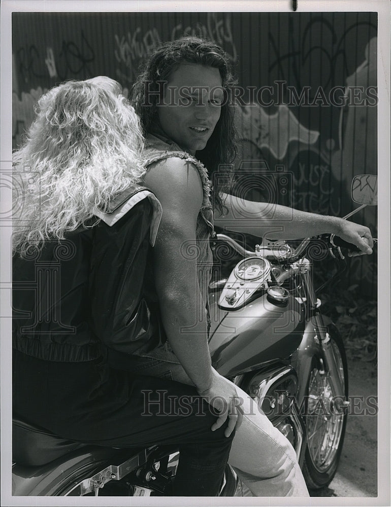 1990 Press Photo  &quot;Hardball&quot; starring Richard Tyson- Historic Images