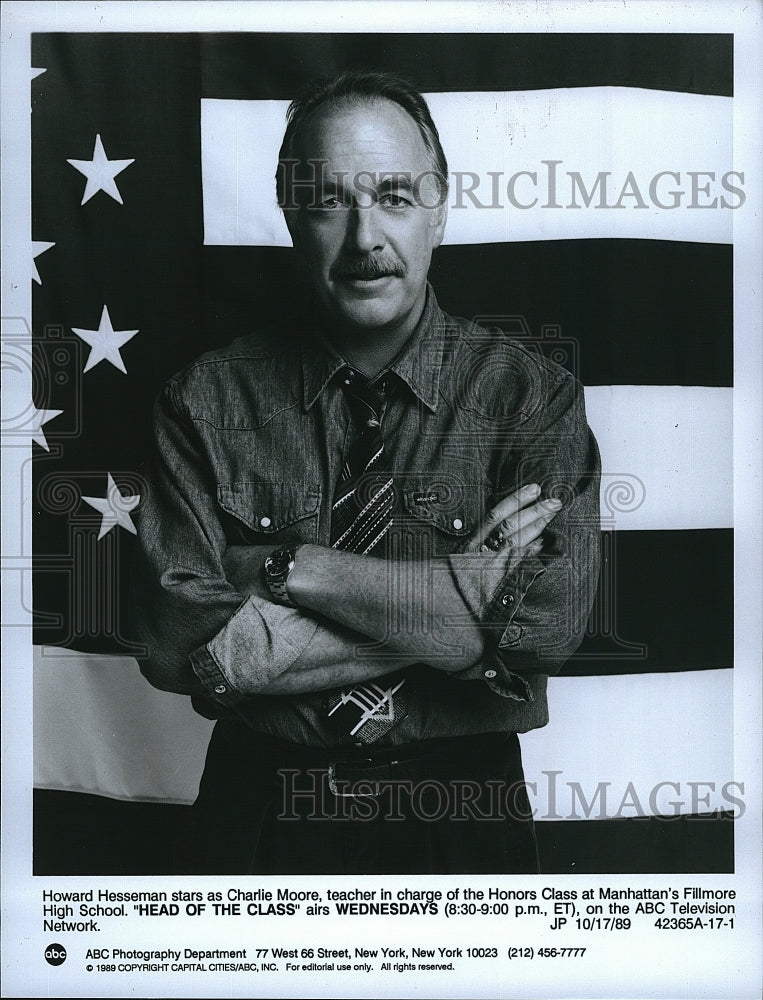 1989 Press Photo &quot;Head of the Class&#39; starring Howard Hesseman- Historic Images