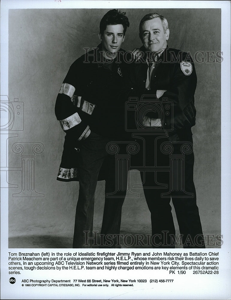 1990 Press Photo Tom Breznahan, John Mahoney, "H.E.L.P."- Historic Images