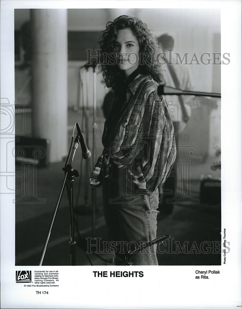 1992 Press Photo Cheryl Pollak American Actress Stars In Heights Drama TV Series- Historic Images